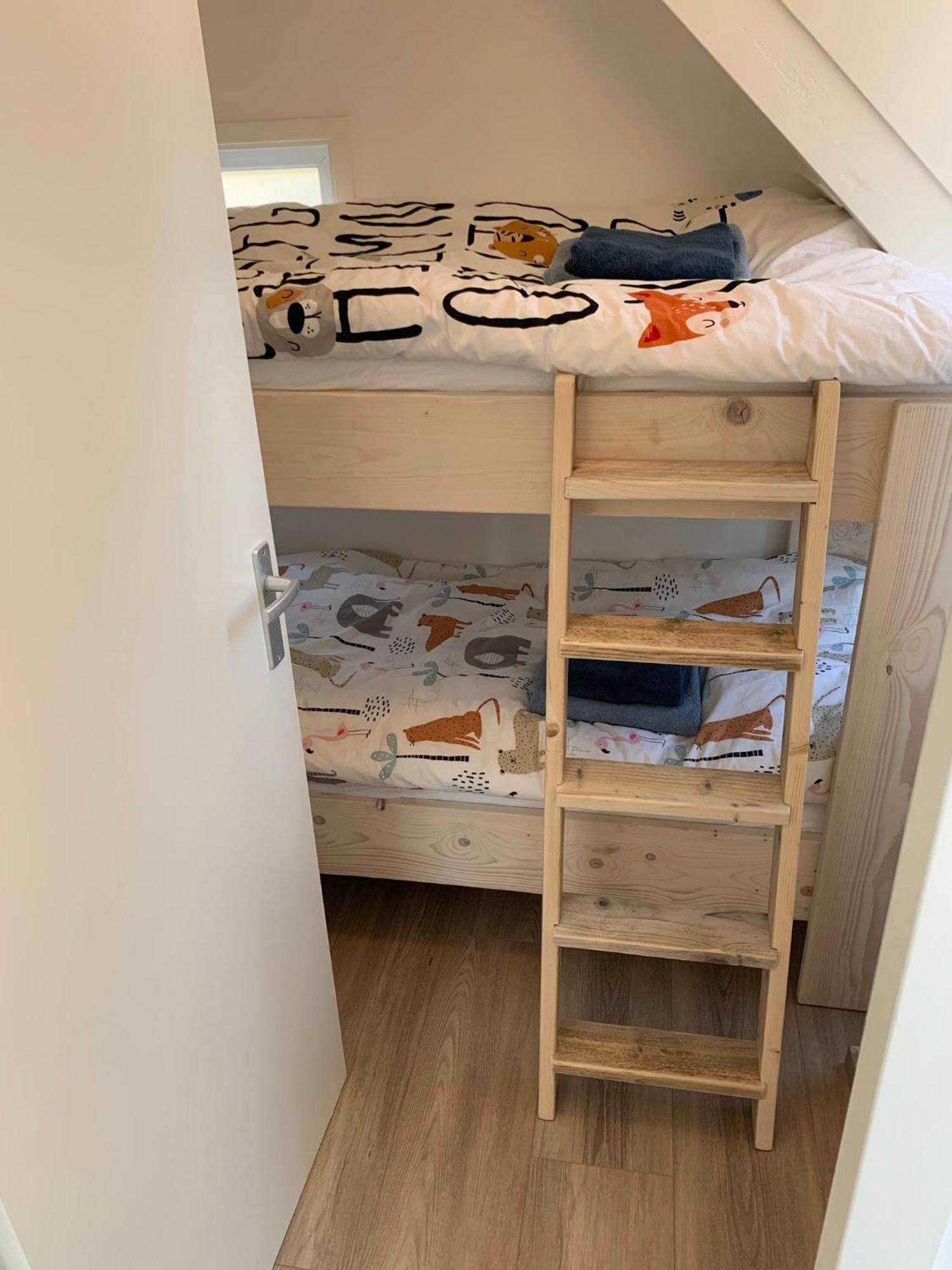 Hello Noordwijk - Familiehuis Quarles Van Uffordstraat 77 외부 사진
